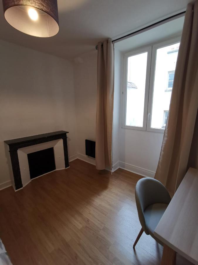Appartement hyper centre au bord de loire Orléans Extérieur photo